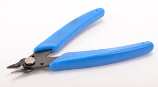 Tyre Spike Cutter 1