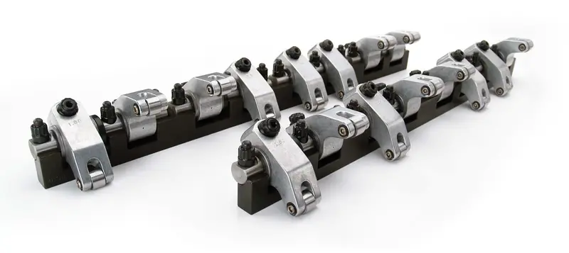 Comp Cams Shaft-Mount Rocker Kit – Aluminum, 1.8 Ratio, Engineered For Gm Ls1/Ls2/Ls6 Platforms 1