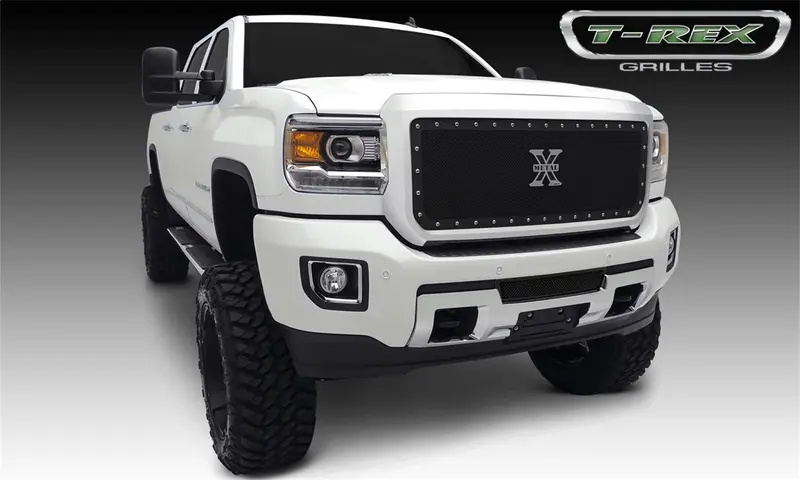 T-Rex X-Metal Formed Mesh Grille – Small Mesh, Black Steel Insert (6712111) 1